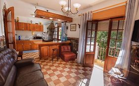 Fonte Da Telha Beach House